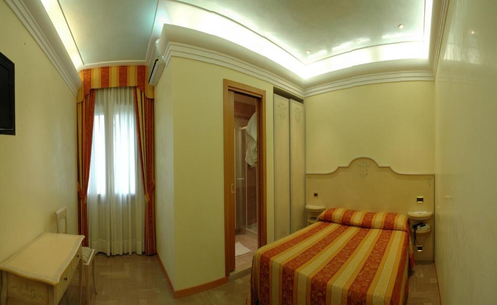 Locanda Zabotto Campagna Lupia Bagian luar foto