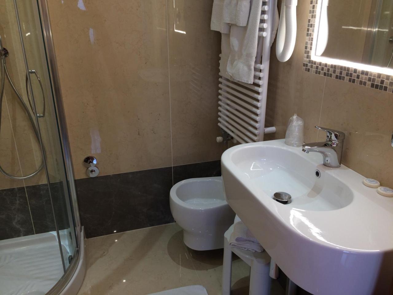 Locanda Zabotto Campagna Lupia Bagian luar foto